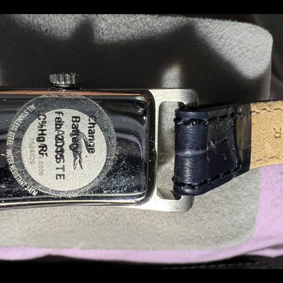 Lacoste navy blue leather band - Picture 3 of 4